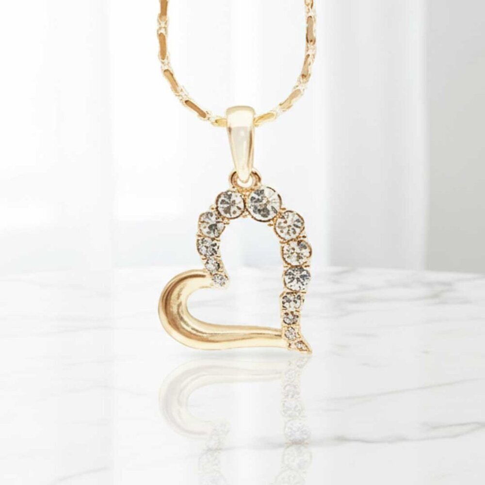  Ladies Heart Pendant Necklace
